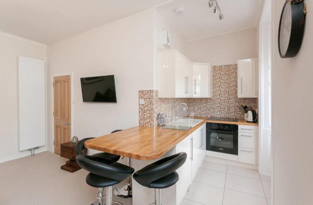 Stunning Flat - Royal Mile Near Edinburgh Castle With Wifi Appartement Buitenkant foto