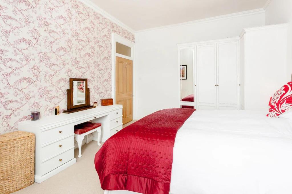 Stunning Flat - Royal Mile Near Edinburgh Castle With Wifi Appartement Buitenkant foto
