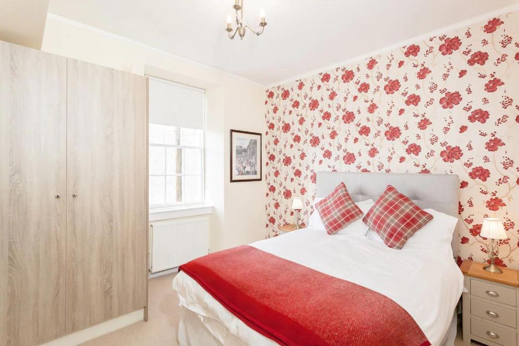 Stunning Flat - Royal Mile Near Edinburgh Castle With Wifi Appartement Buitenkant foto